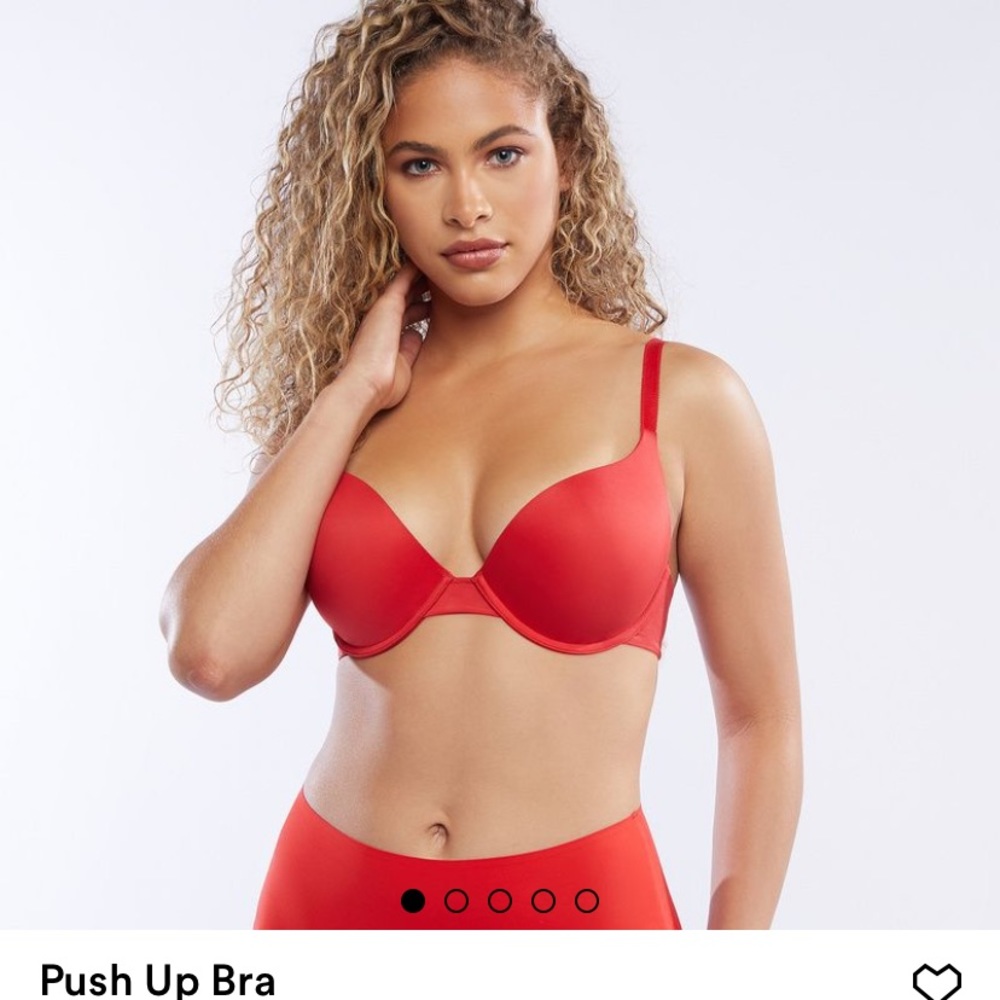 Fenty x Savage Red Push Up Bra (34DD)